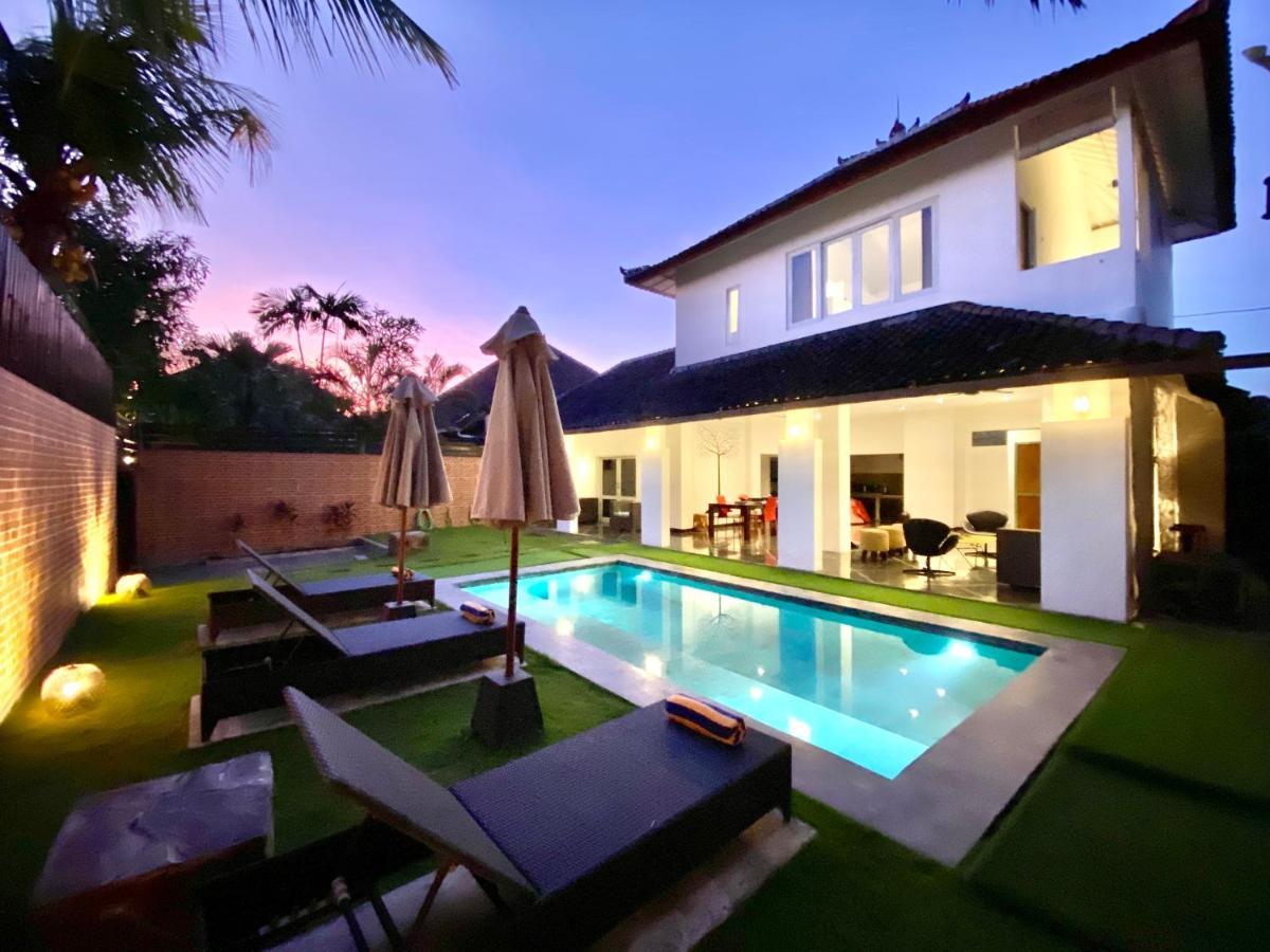 Villa Julia | Heart Of Seminyak | 350M Beach Exterior foto