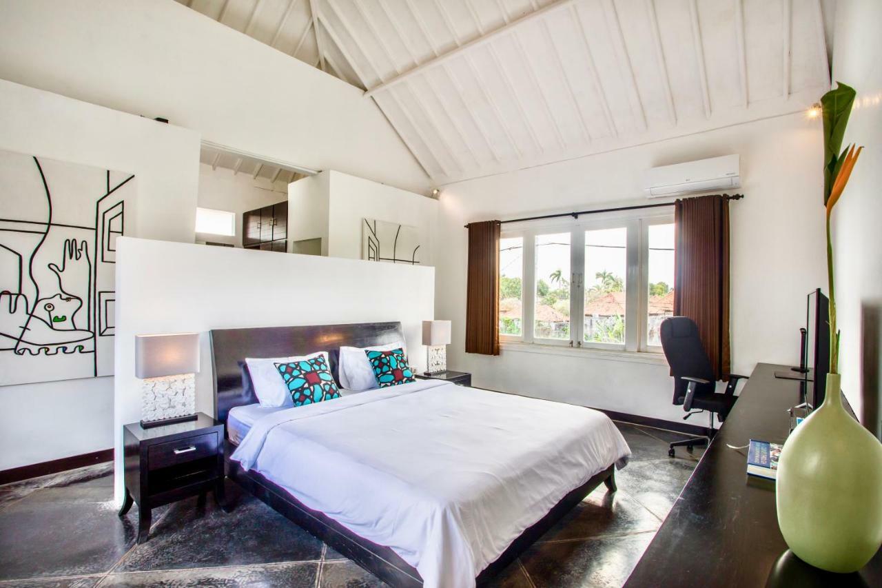 Villa Julia | Heart Of Seminyak | 350M Beach Exterior foto